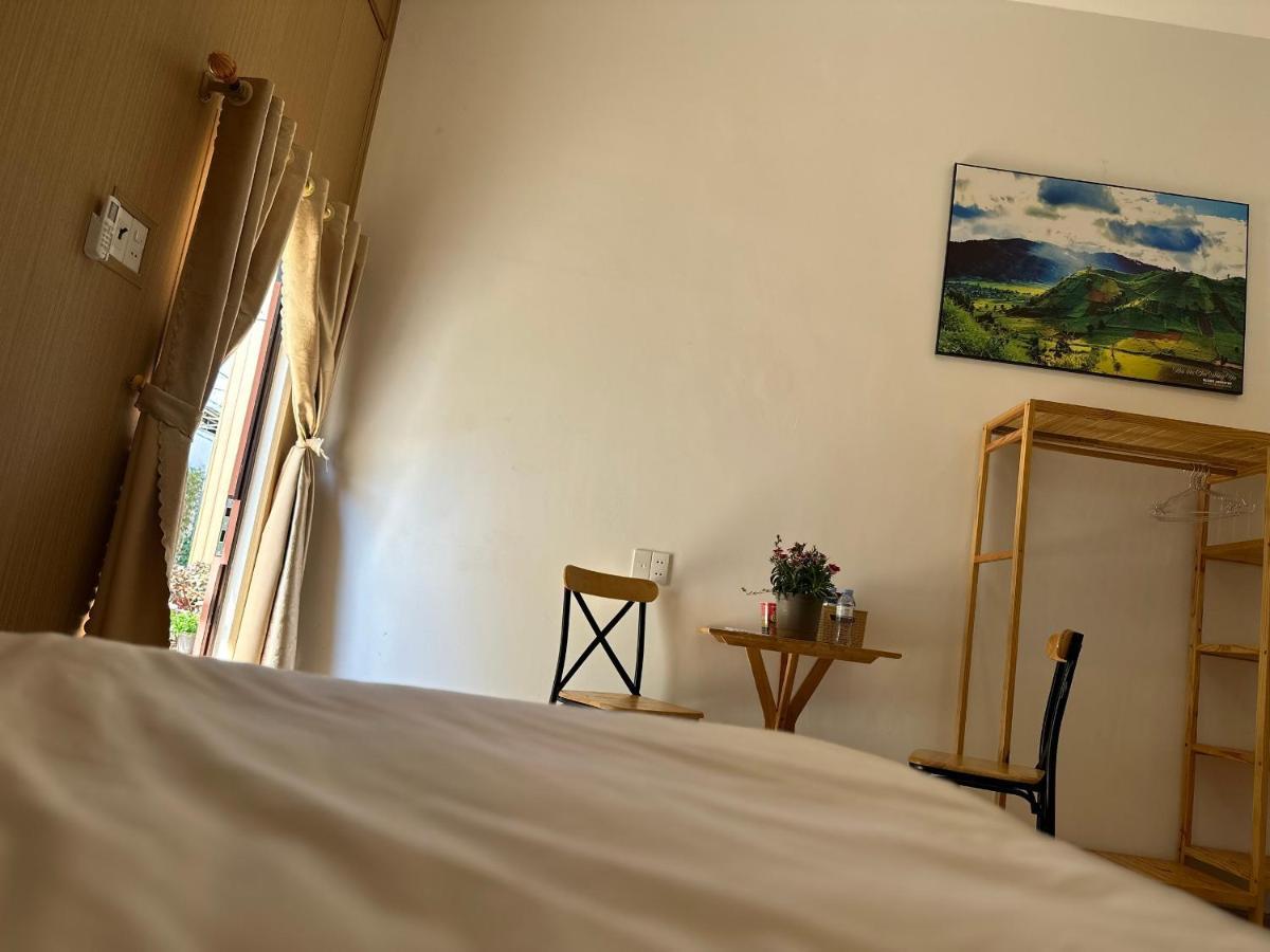 Pleiku Homestay Extérieur photo